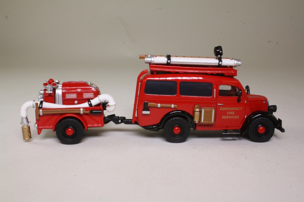 Matchbox Collectibles YFE18; 1950 Ford E38W Van; Fire Truck & Trailer
